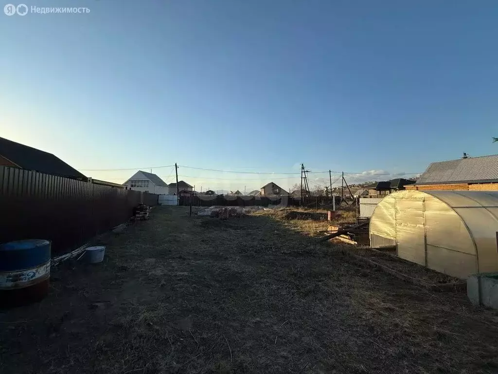 Дом в село Нижний Саянтуй, Верхняя улица (16 м) - Фото 2