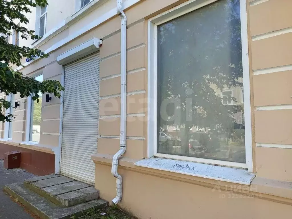 Торговая площадь в Адыгея, Майкоп Советская ул., 207 (36 м) - Фото 1