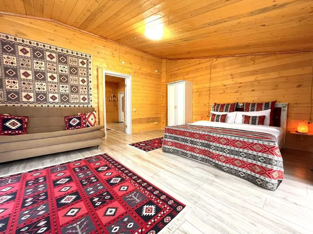 Комната Карачаево-Черкесия, Зеленчукский район, с. Архыз ул. Алиева, ... - Фото 1