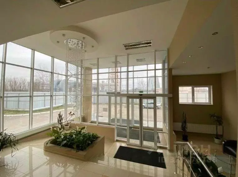 Офис в Санкт-Петербург ул. 3-я Конная Лахта, 48А (475 м) - Фото 2