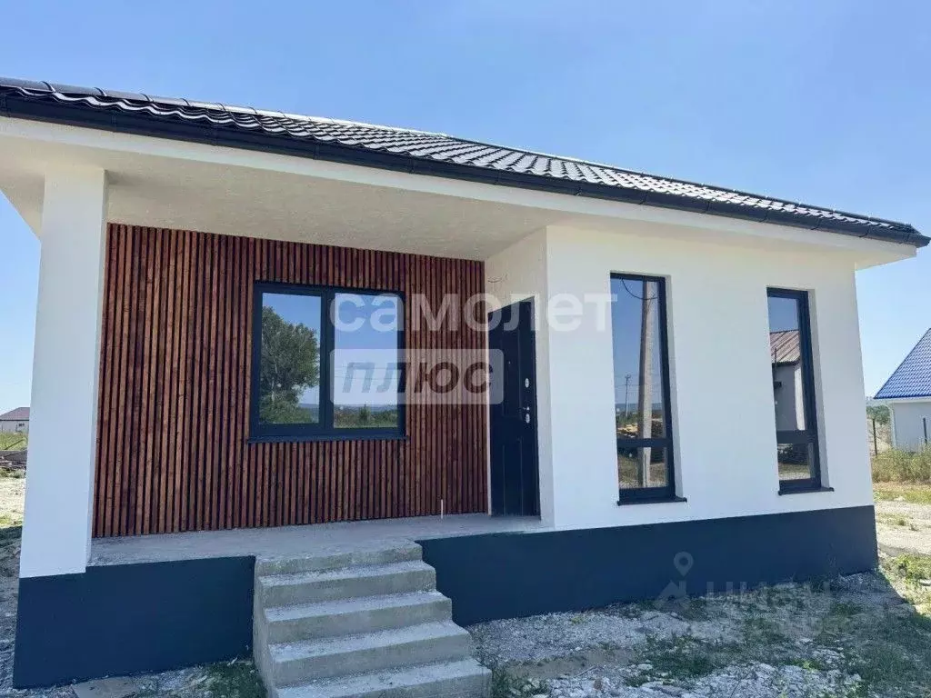 Дом в Краснодарский край, Новороссийск городской округ, Семигорский ... - Фото 1