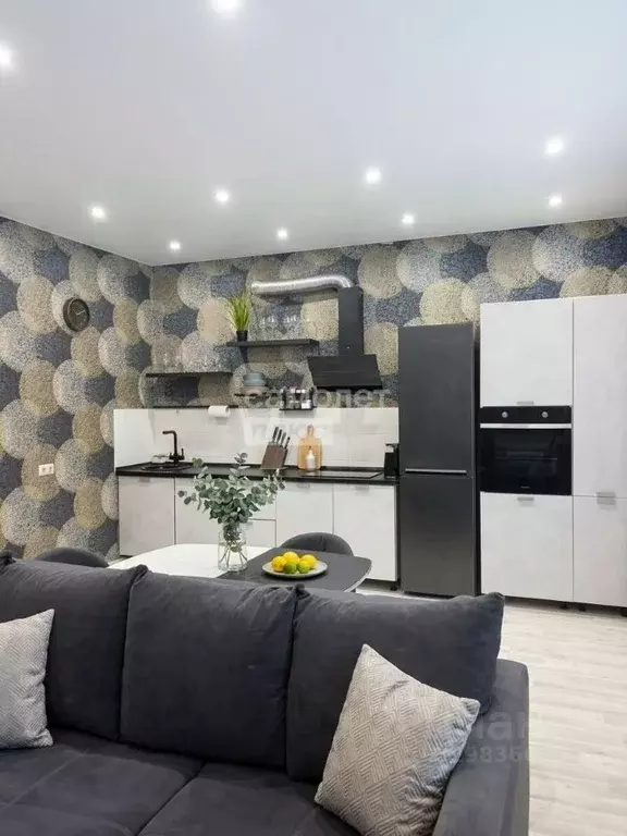 Студия Омская область, Омск ул. Перелета, 34 (46.0 м) - Фото 2