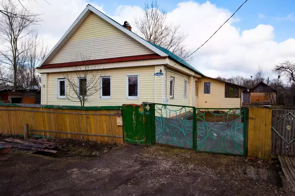 Дом в Новгородская область, Малая Вишера ул. Левченко, 68 (44 м) - Фото 0