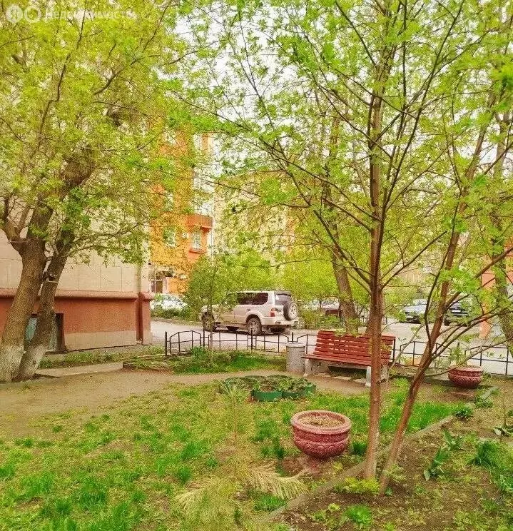 3-комнатная квартира: Омск, проспект Карла Маркса, 12 (92.6 м) - Фото 1