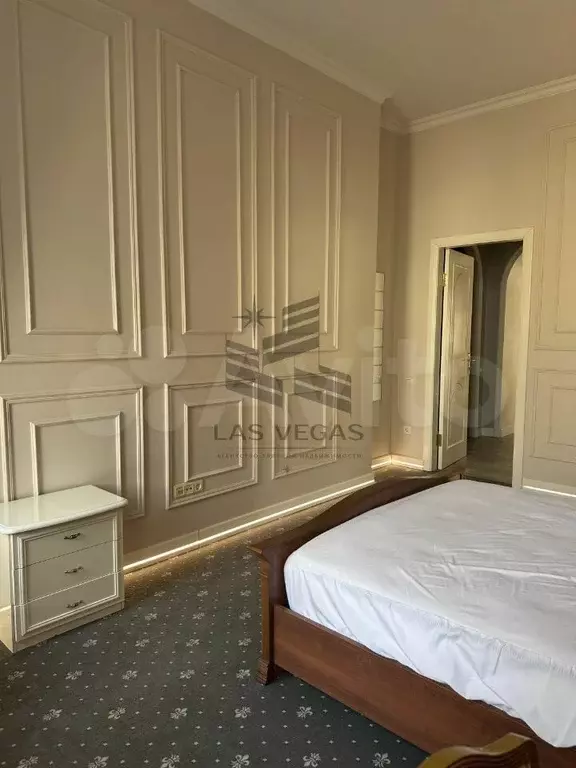 6-к. квартира, 205 м, 3/6 эт. - Фото 0