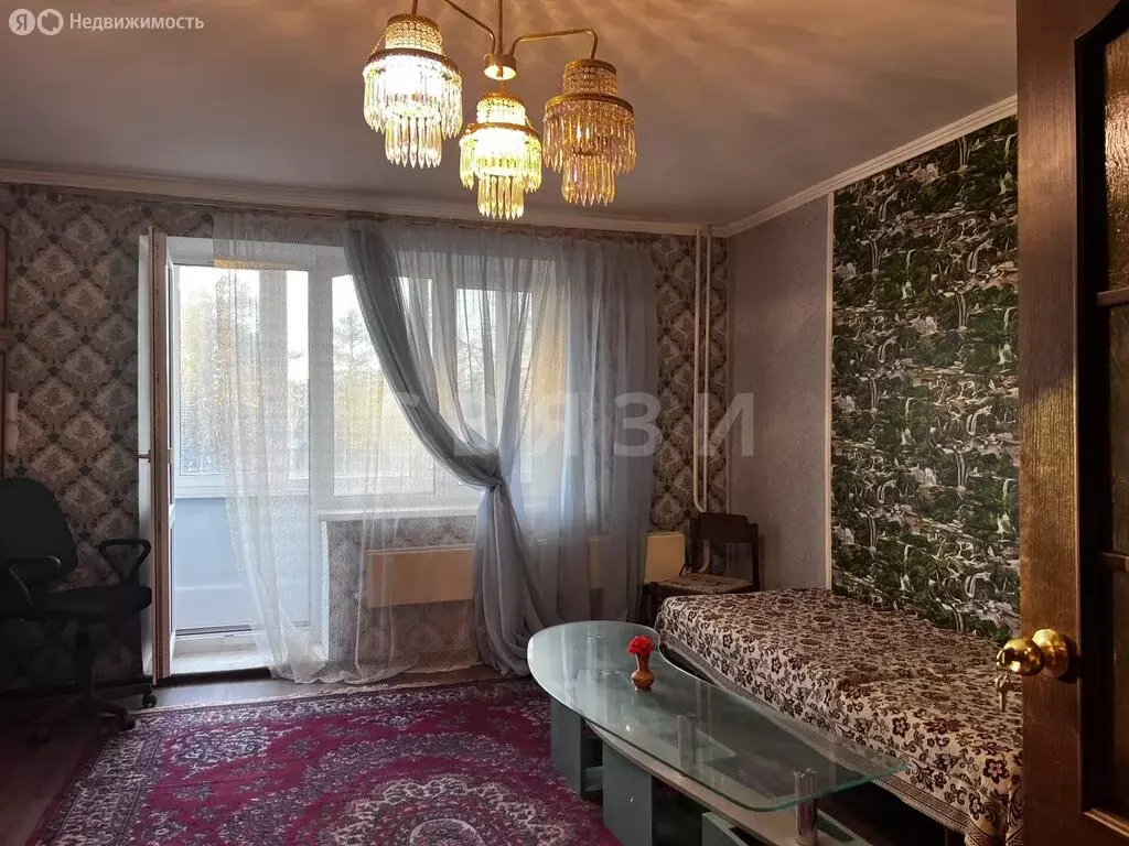 3-комнатная квартира: Тюмень, Ратная улица, 1 (70 м) - Фото 1