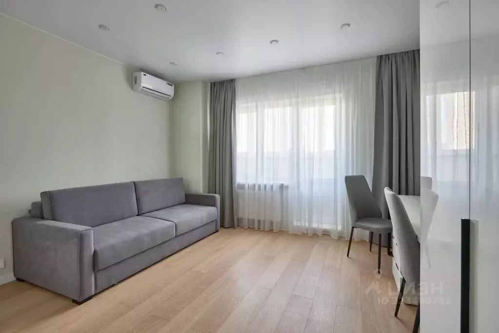 Студия Липецкая область, Липецк ул. М.И. Неделина, 4Д (26.0 м) - Фото 1