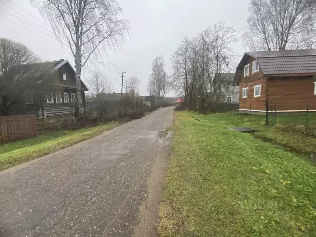 Дом в Новгородская область, Маловишерское городское поселение, д. ... - Фото 0