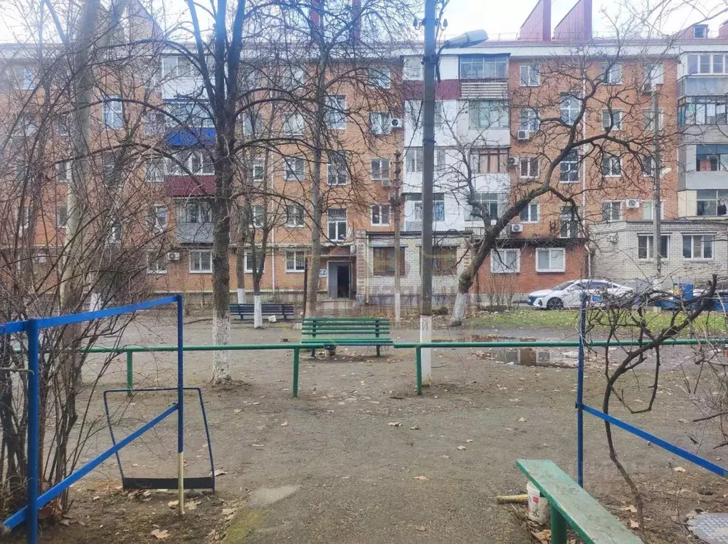 2-к кв. Адыгея, Тахтамукайский район, Яблоновский пгт ул. Андрухаева, ... - Фото 1