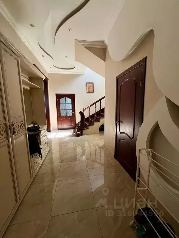 Дом в Ставропольский край, Ессентуки Железноводская ул., 88 (240 м) - Фото 2