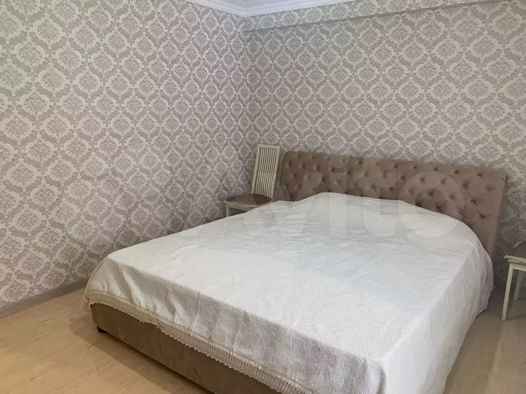 2-к. квартира, 72 м, 9/10 эт. - Фото 1
