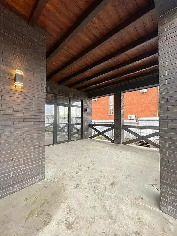 Дом в Ростовская область, Ростов-на-Дону 2-я Гравитационная ул. (180 ... - Фото 1