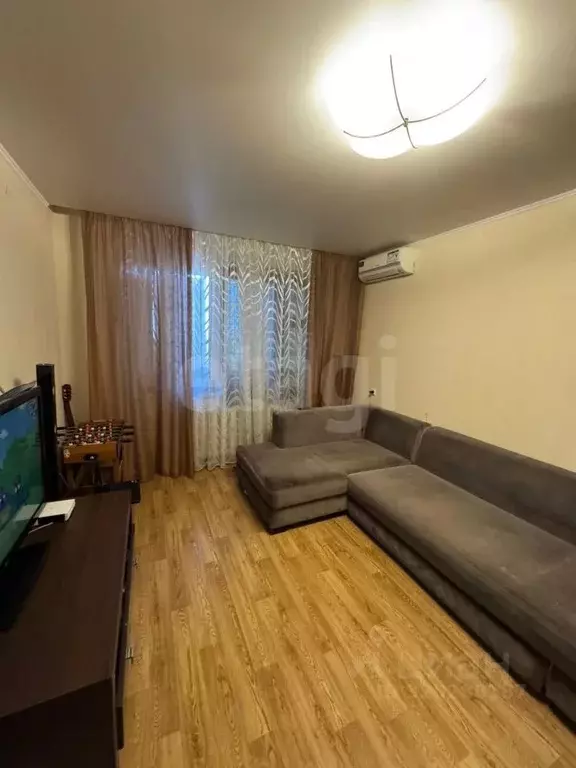 3-к кв. Татарстан, Набережные Челны ул. Шамиля Усманова, 57 (69.5 м) - Фото 1