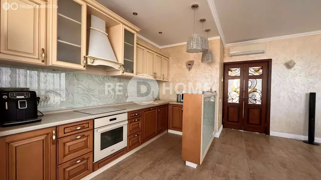 5-комнатная квартира: Пермь, Красновишерская улица, 39 (197.9 м) - Фото 1