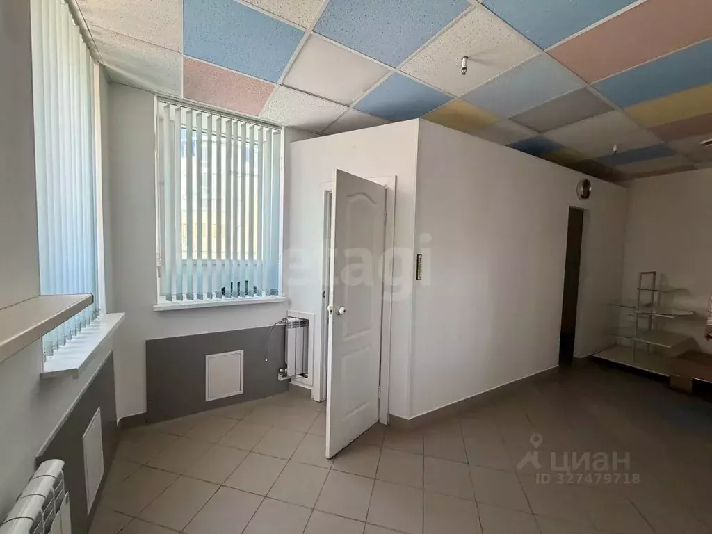 Помещение свободного назначения в Коми, Сыктывкар Коммунистическая ... - Фото 2