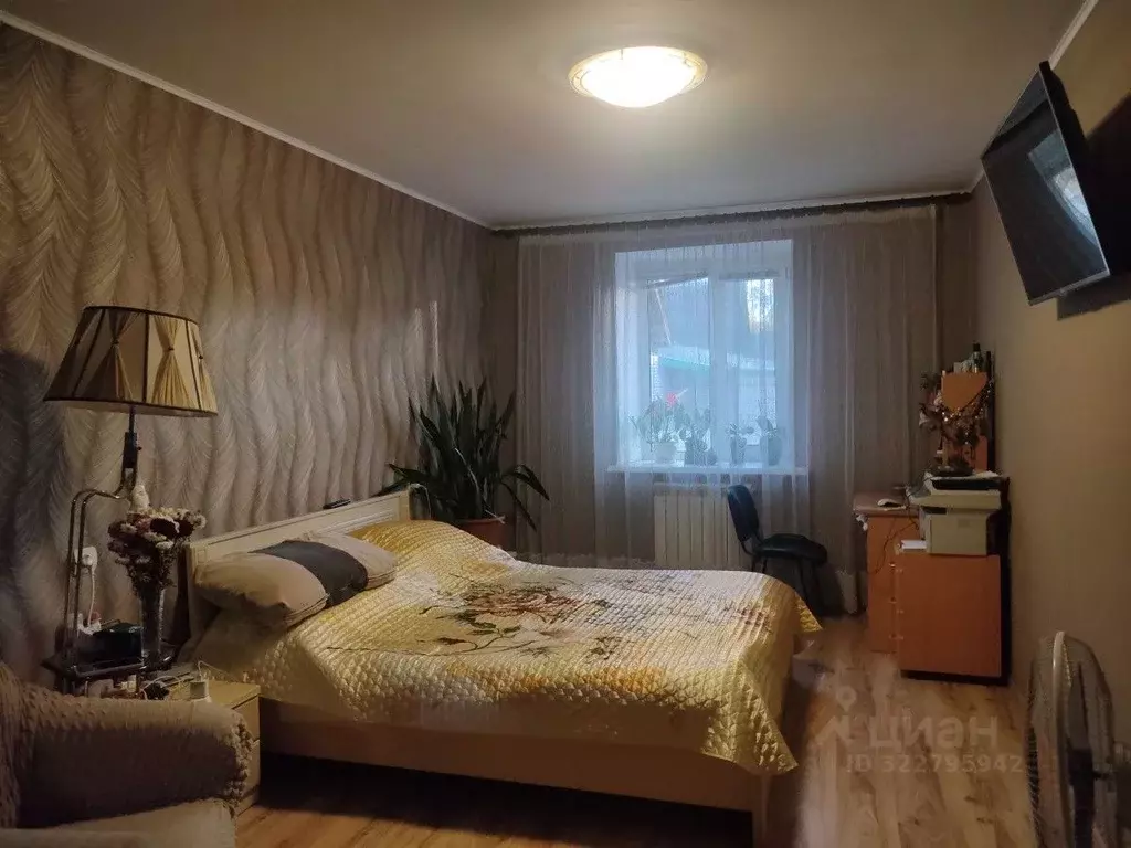 3-к кв. Брянская область, Брянск Кромская ул., 41 (67.8 м) - Фото 0