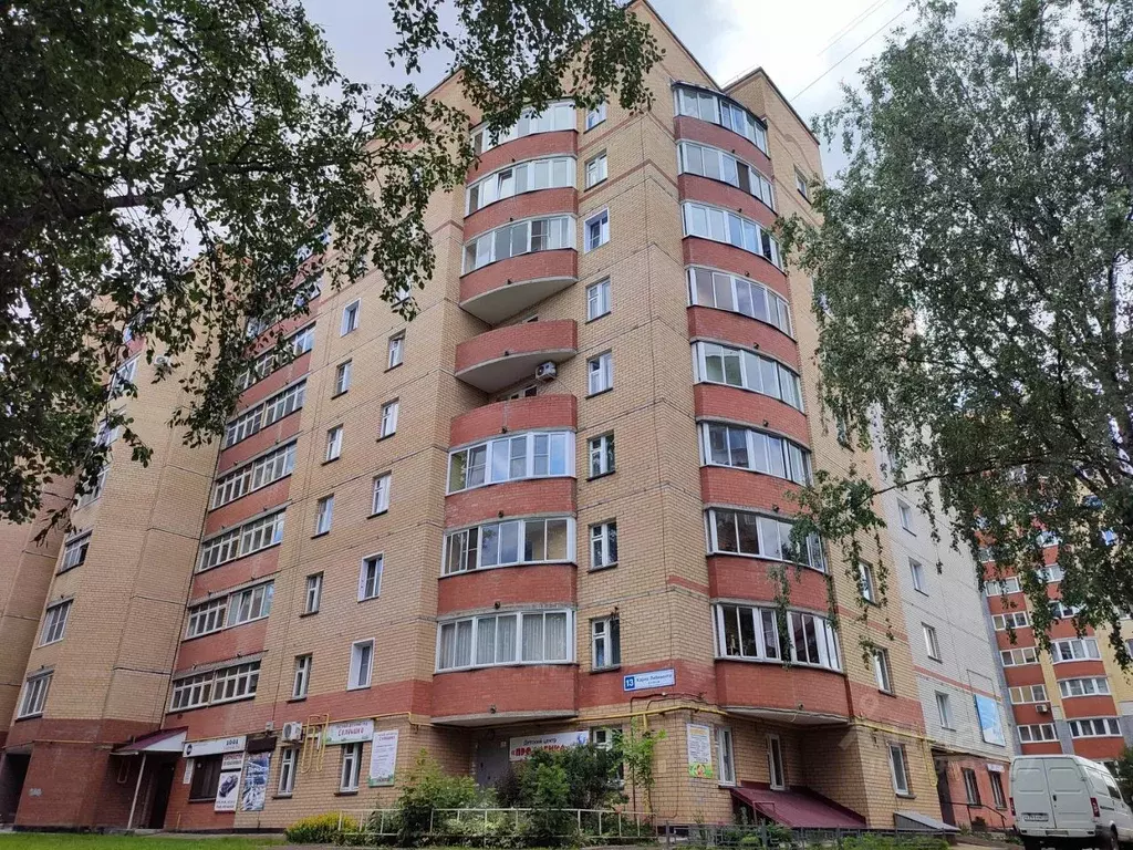 1-к кв. Кировская область, Киров ул. Защитников Отечества, 13 (41.5 м) - Фото 0