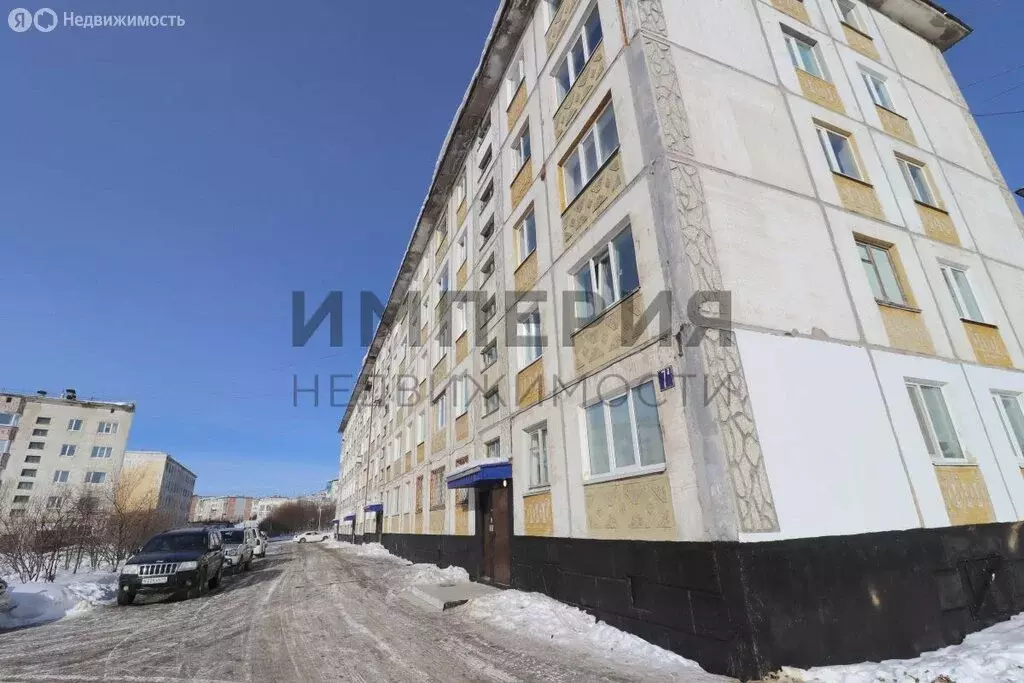 2-комнатная квартира: Магадан, улица Берзина, 7А (45.4 м) - Фото 0