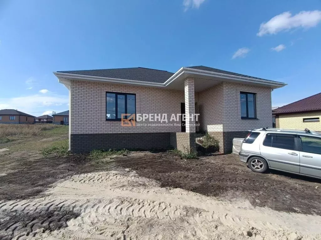 Дом в Белгородская область, Белгородский район, пос. Майский ул. ... - Фото 1