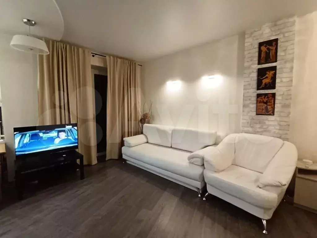 1-к. квартира, 43 м, 8/9 эт. - Фото 0