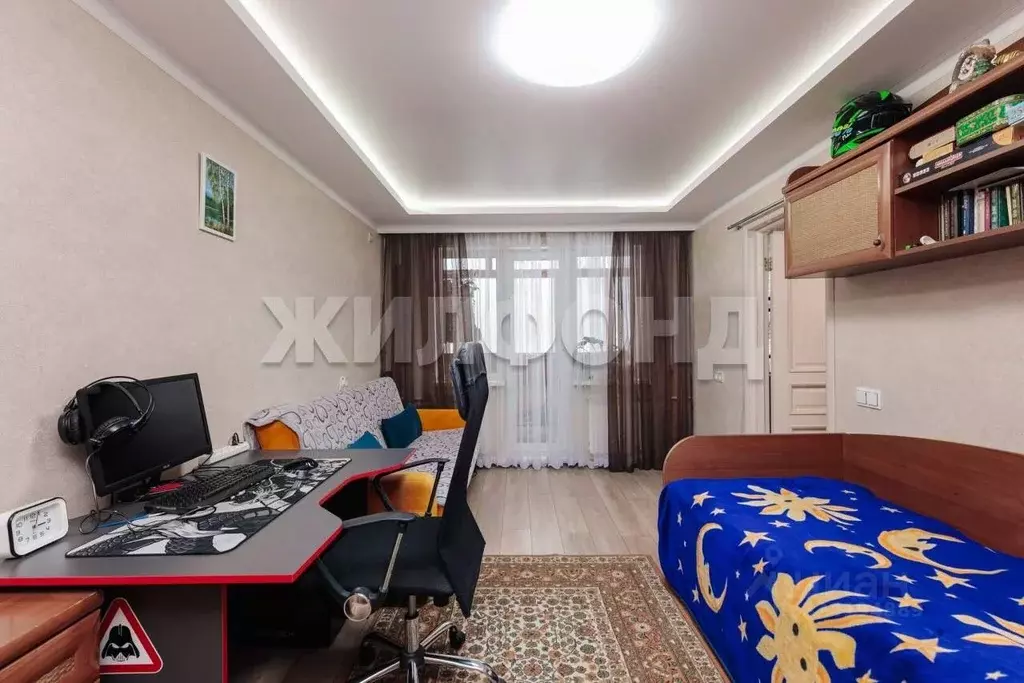 3-к кв. Новосибирская область, Новосибирск ул. Гоголя, 31А (56.6 м) - Фото 2