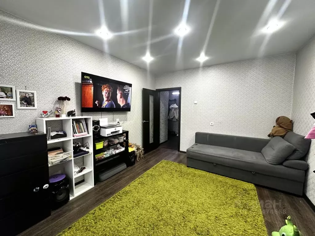 1-к кв. Омская область, Омск пос. Биофабрика, 12 (35.0 м) - Фото 1