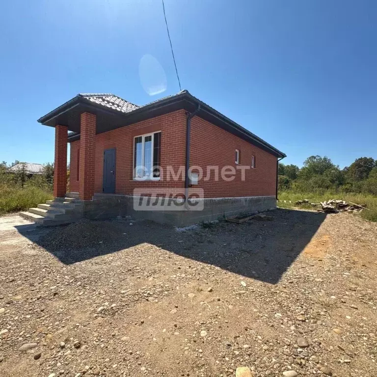 Дом в Краснодарский край, Апшеронск Кленовая ул. (94 м) - Фото 1