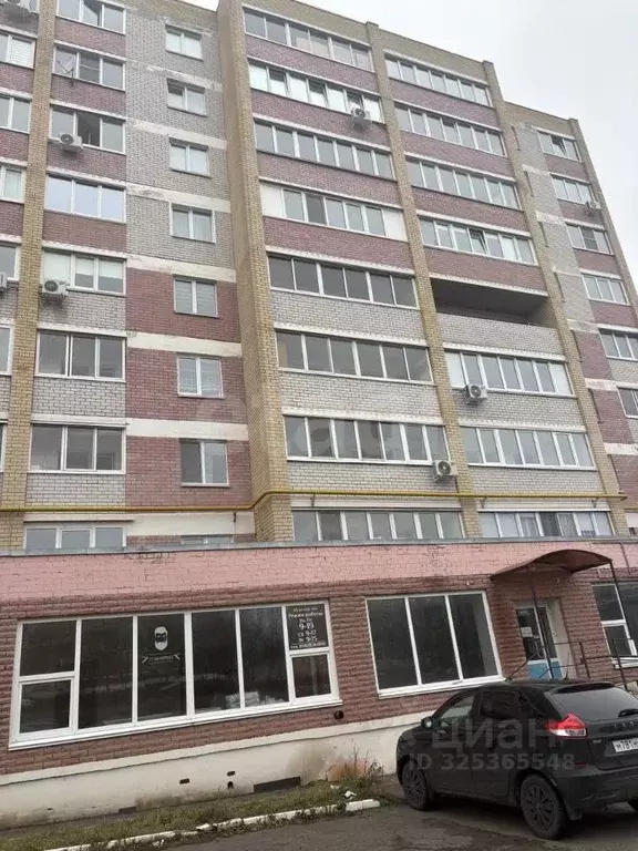 Помещение свободного назначения в Удмуртия, Сарапул ул. Гончарова, 48 ... - Фото 1