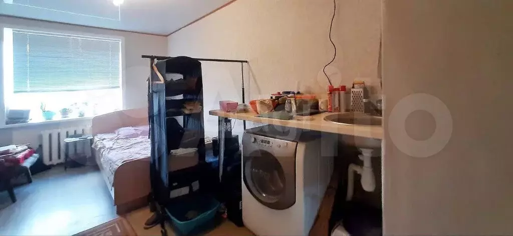 Комната 12 м в 4-к., 9/9 эт. - Фото 0