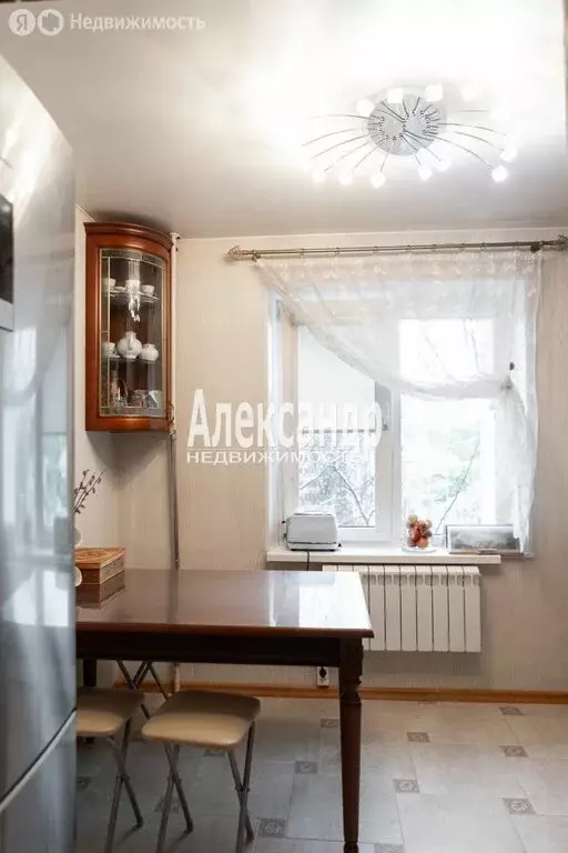 3-комнатная квартира: Гатчина, проспект 25 Октября, 46к1 (72.1 м) - Фото 1