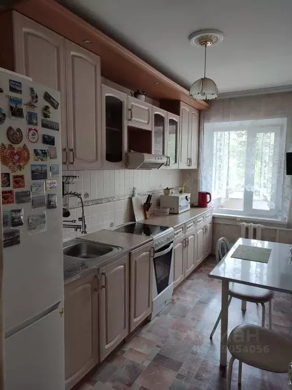 3-к кв. Иркутская область, Усть-Кут ул. Володарского, 71 (63.5 м) - Фото 0