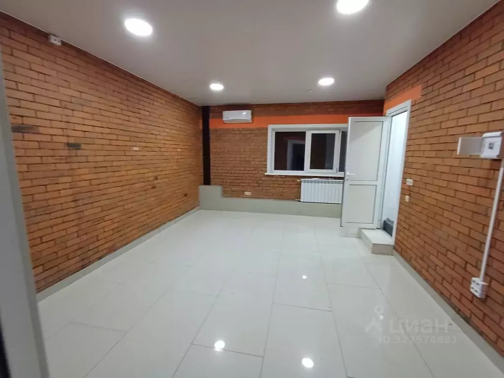 Помещение свободного назначения в Хабаровский край, Хабаровск ... - Фото 1