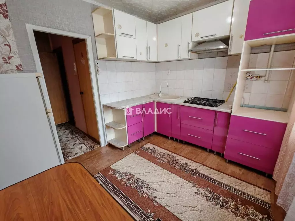 3-к кв. Белгородская область, Белгород ул. 5 Августа, 17 (64.3 м) - Фото 2