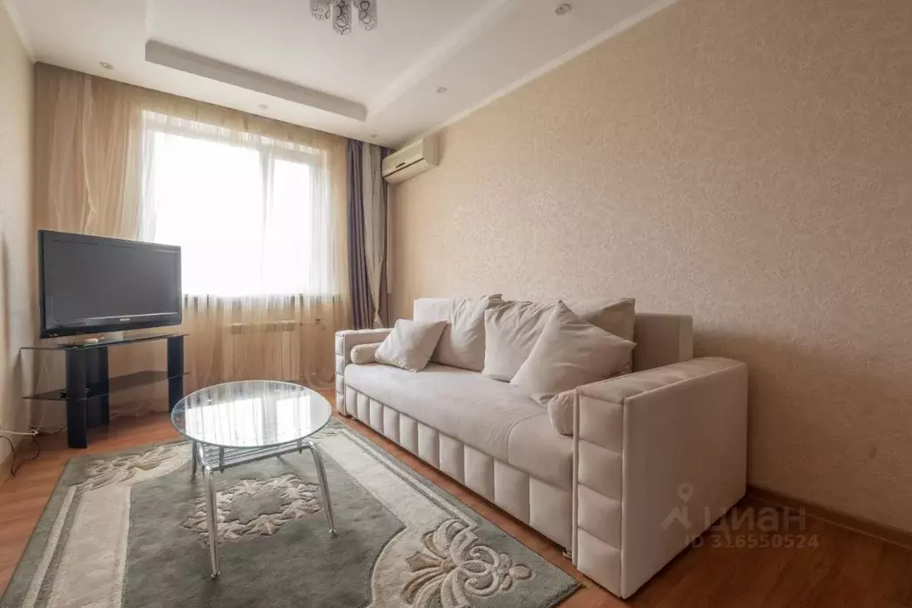 2-к кв. Москва Рублевское ш., 28К3 (50.0 м) - Фото 0