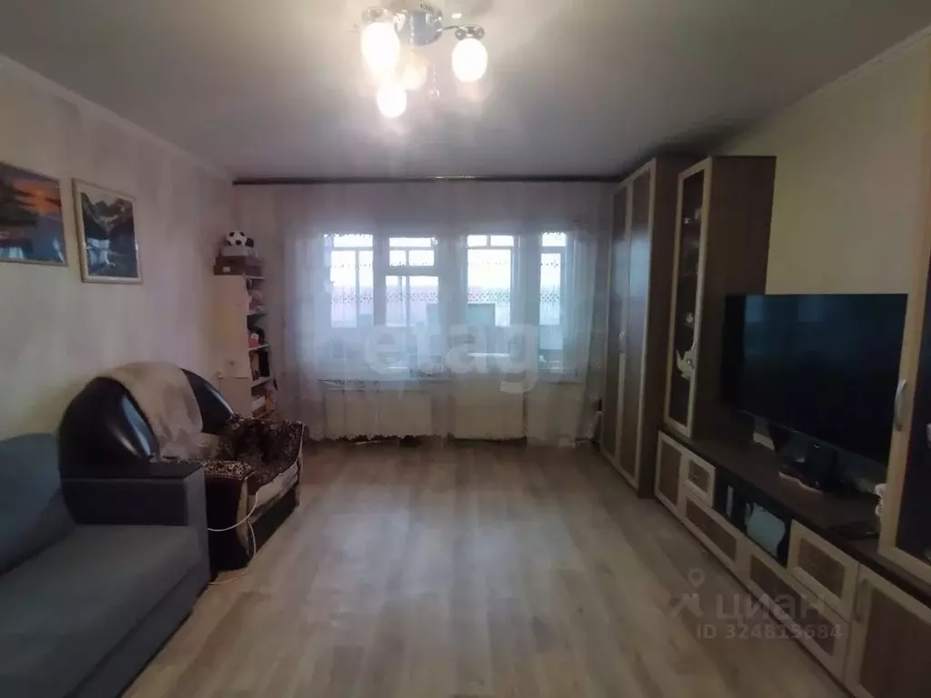 3-к кв. Татарстан, Высокогорский район, с. Чепчуги Советская ул., 14 ... - Фото 1