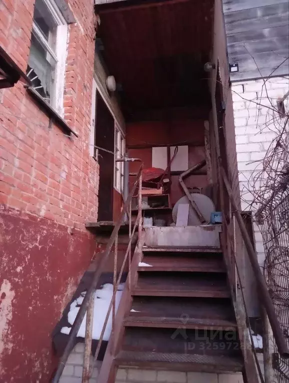 3-к кв. Курская область, Курск ул. Гостинная, 10 (65.0 м) - Фото 2