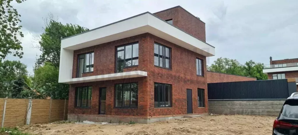 Коттедж в Самарская область, Самара просека 3-я (260 м) - Фото 1