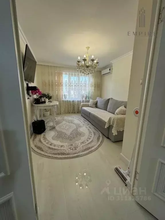 2-к кв. Чеченская республика, Грозный Новосибирская ул., 33 (37.4 м) - Фото 0