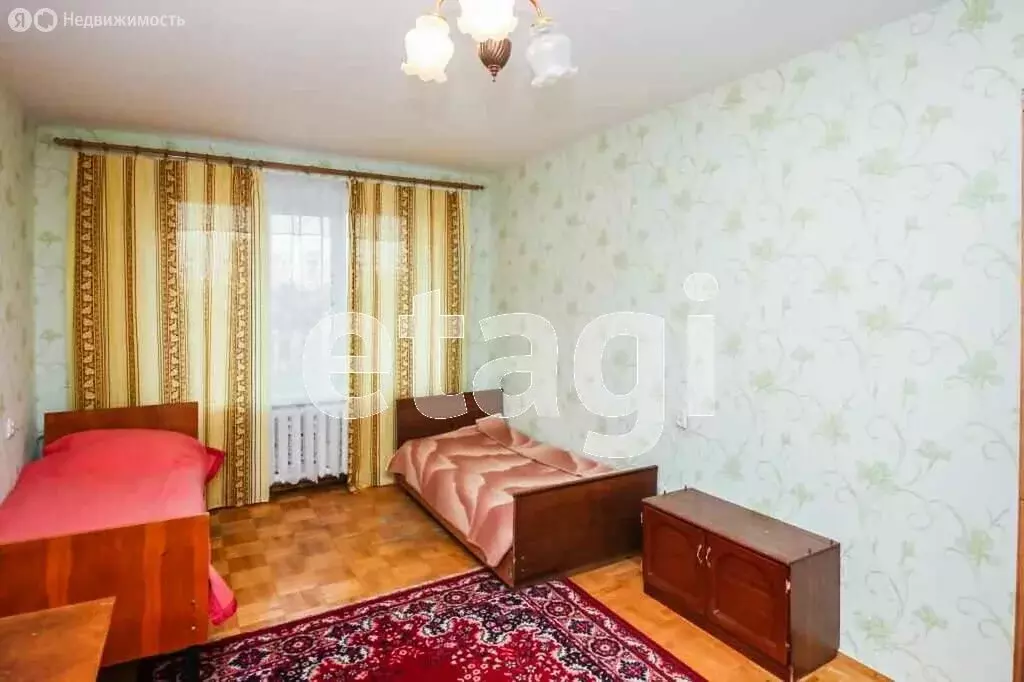 3-комнатная квартира: Тюмень, улица Свердлова, 16 (83 м) - Фото 1