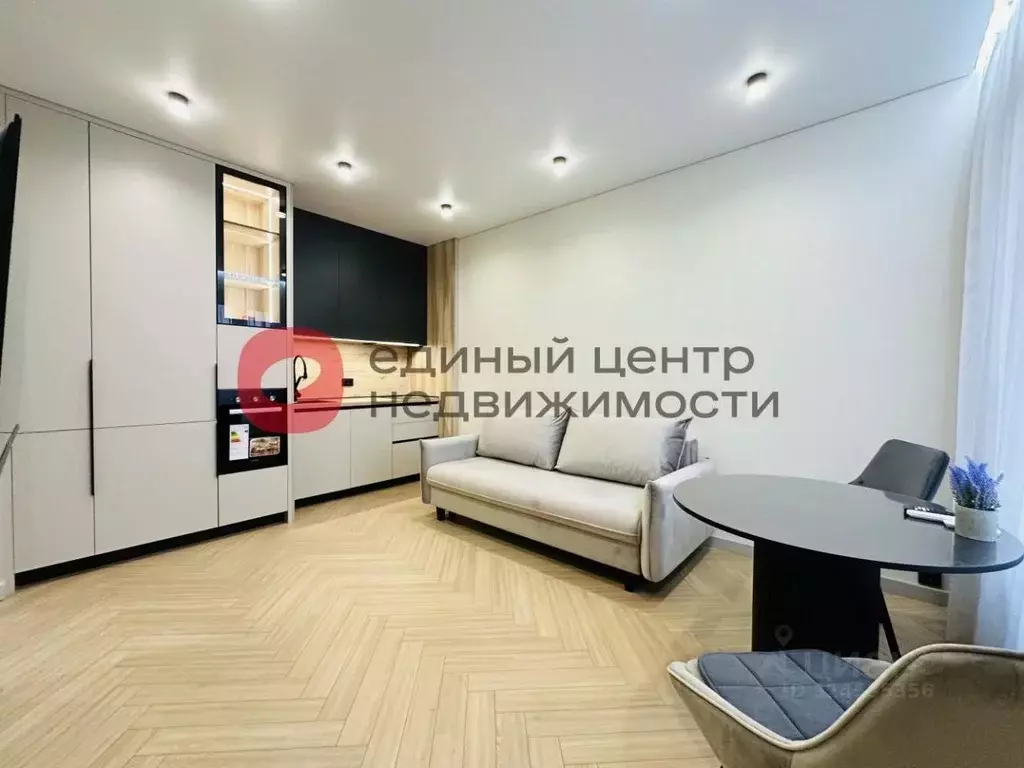 1-к кв. Тюменская область, Тюмень ул. Молодогвардейцев, 5к1 (35.0 м) - Фото 2