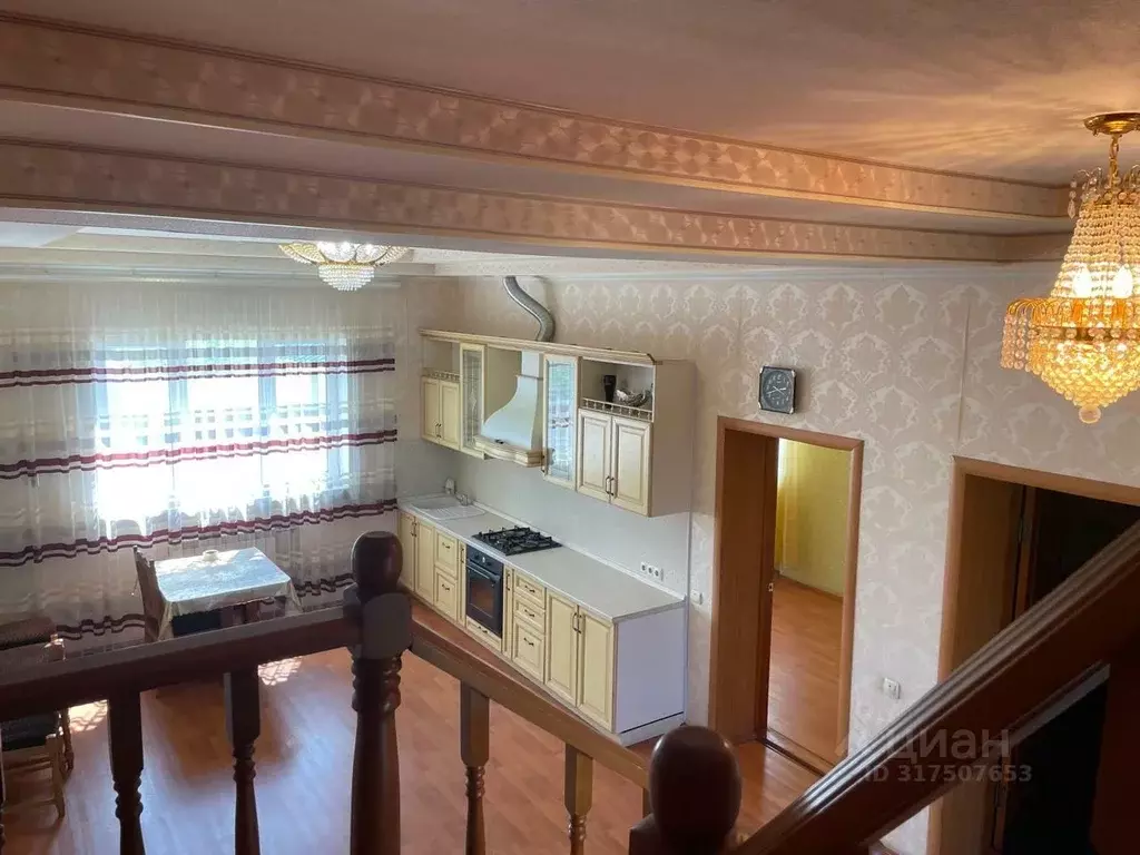 Дом в Свердловская область, Сысертский муниципальный округ, пос. ... - Фото 1