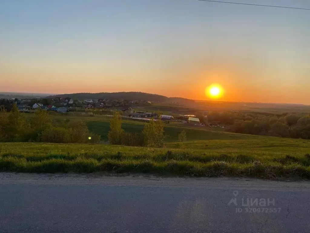 Участок в Ленинградская область, Ломоносовский район, Виллозское ... - Фото 0