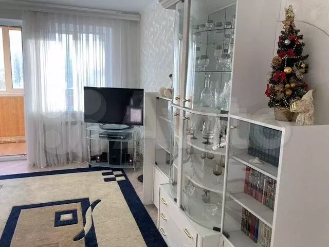 2-к. квартира, 60 м, 4/9 эт. - Фото 1