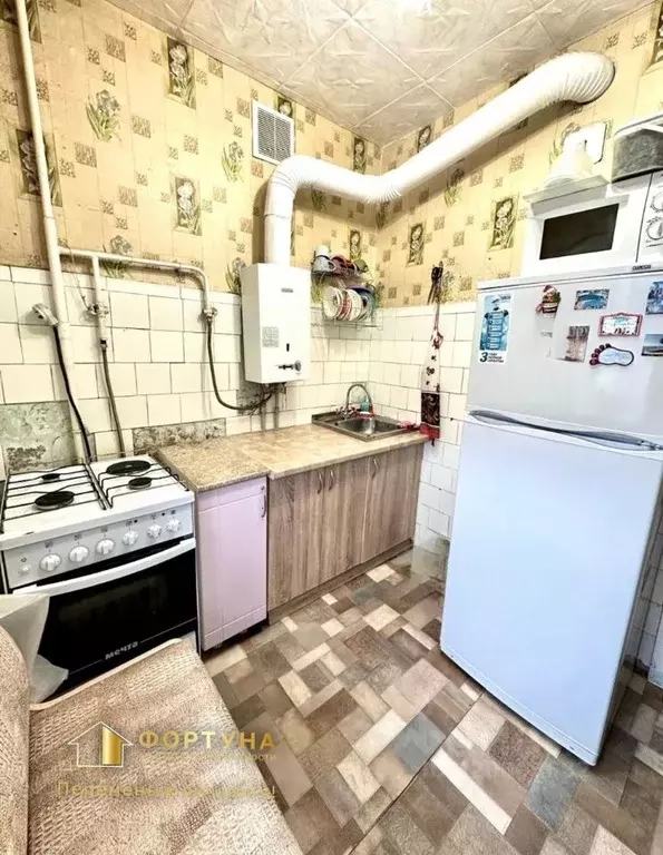 1-к кв. Нижегородская область, Бор пос. Октябрьский, ул. Победы, 14 ... - Фото 2