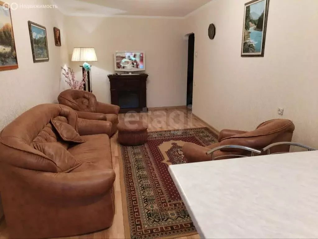 3-комнатная квартира: Ялта, Киевская улица, 86 (58 м) - Фото 0