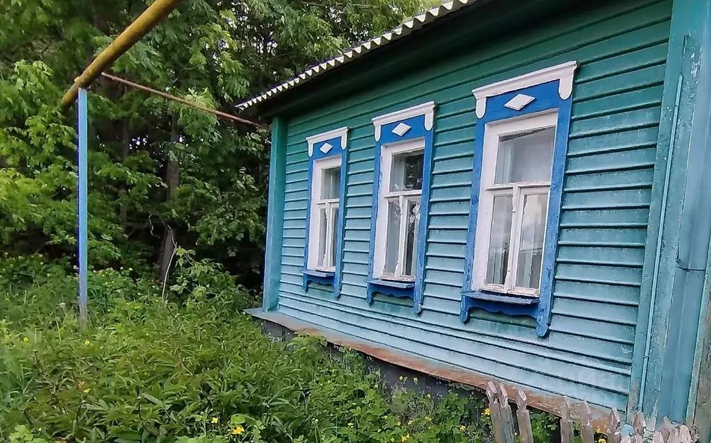 Дом в Белгородская область, Корочанский район, Погореловское с/пос, с. ... - Фото 1