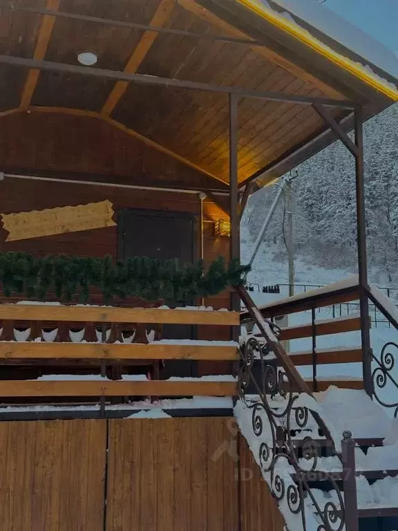 Дом в Карачаево-Черкесия, Зеленчукский район, с. Архыз  (24 м) - Фото 2