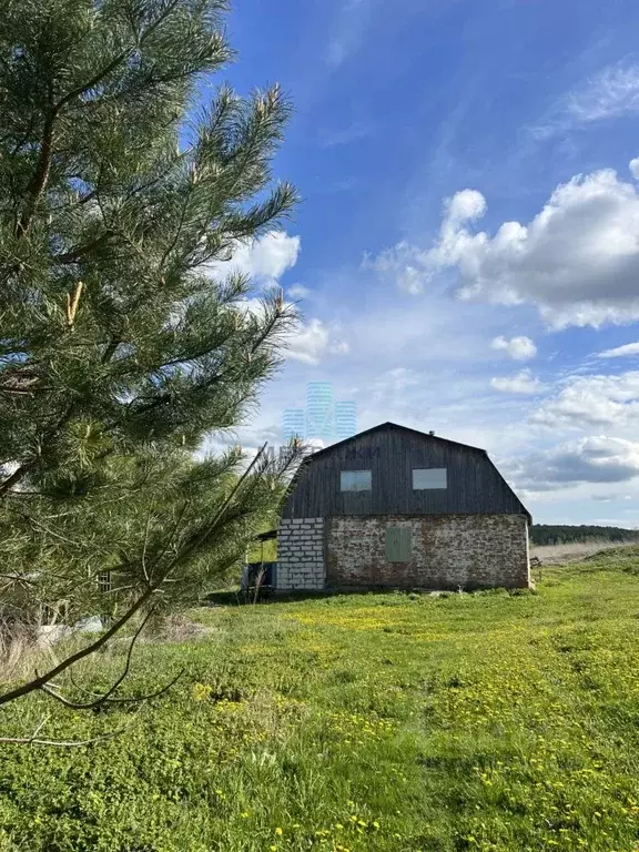 Дом в Калужская область, Ферзиковский район, Октябрьский сельсовет, д. ... - Фото 1