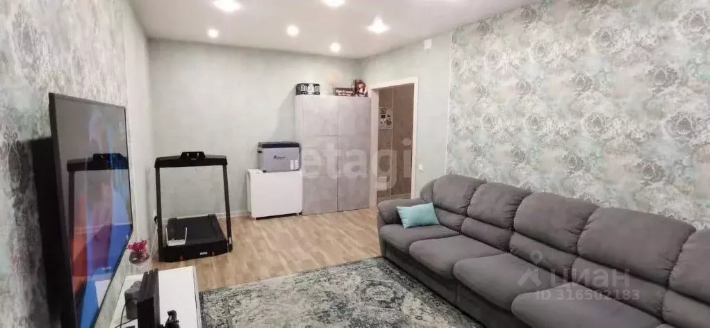 3-к кв. Самарская область, Тольятти ул. Баныкина, 21А (89.0 м) - Фото 1