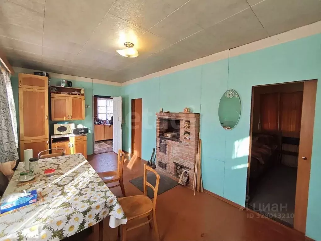 Дом в Ленинградская область, Волховский район, Кисельнинское с/пос, ... - Фото 1